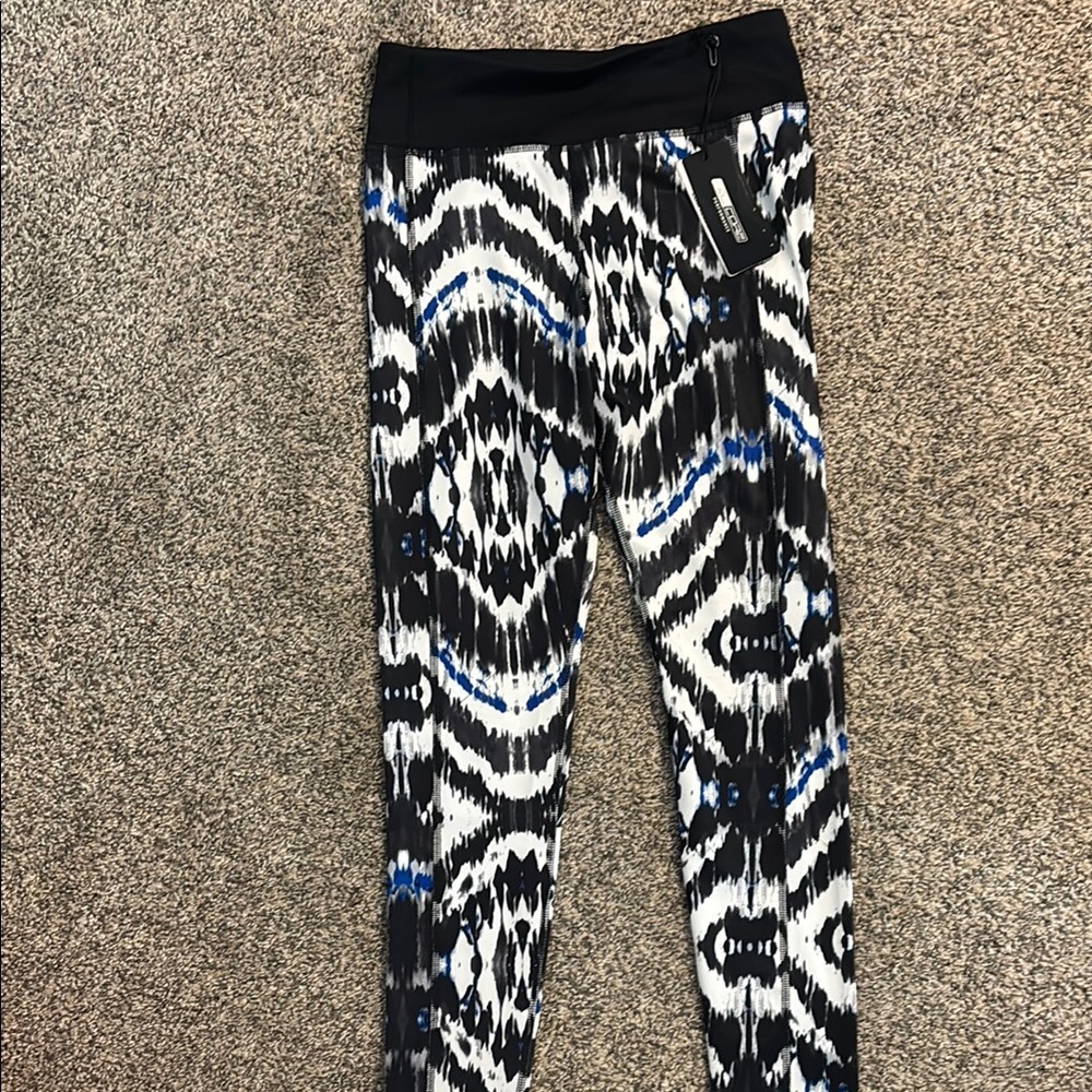 Stylish Black and Blue workout Leggings